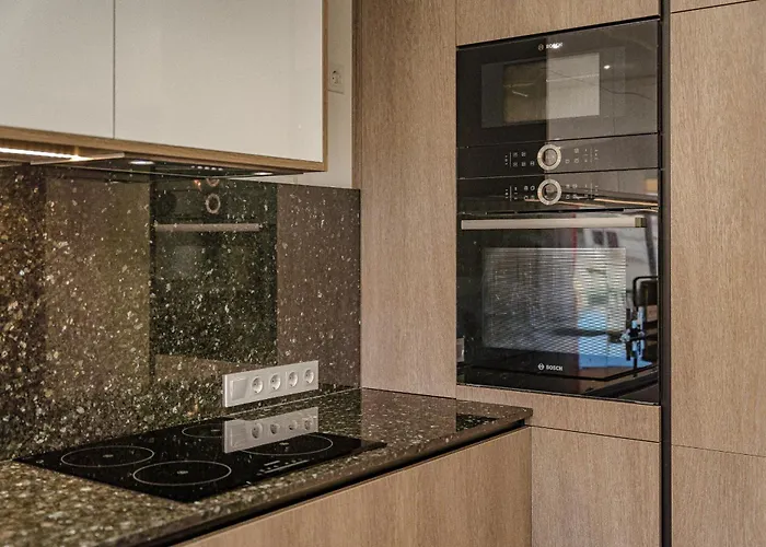 דירה Hermitage Homes Tds *